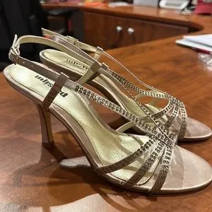 Unlisted | Shoes | Ladies Taupe Sequined Dress Shoes | Poshmark Unlisted | Shoes | Ladies Taupe Sequined Dress Shoes | Poshmark